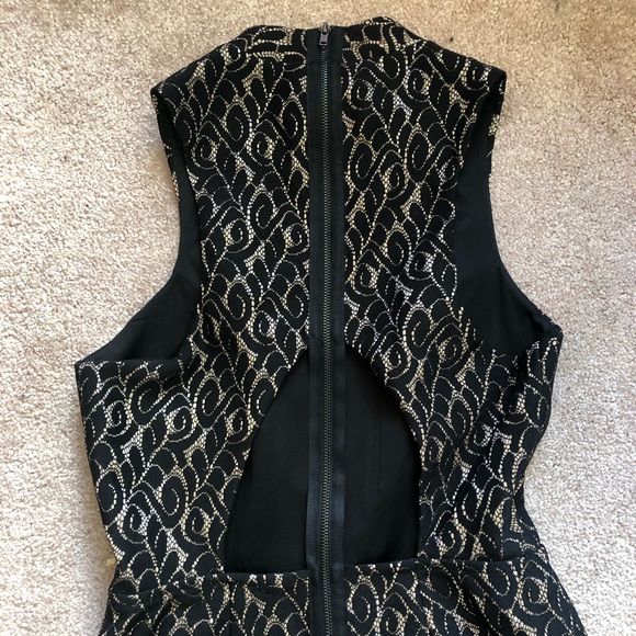 Charlotte Russe Romper - Picture 6 of 6